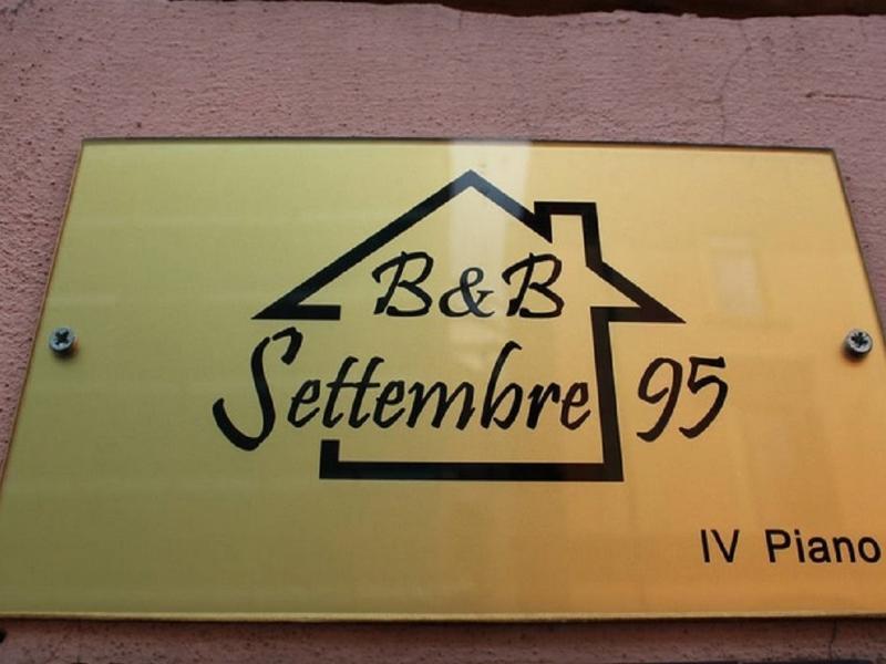 Settembre 95 Pensión Roma